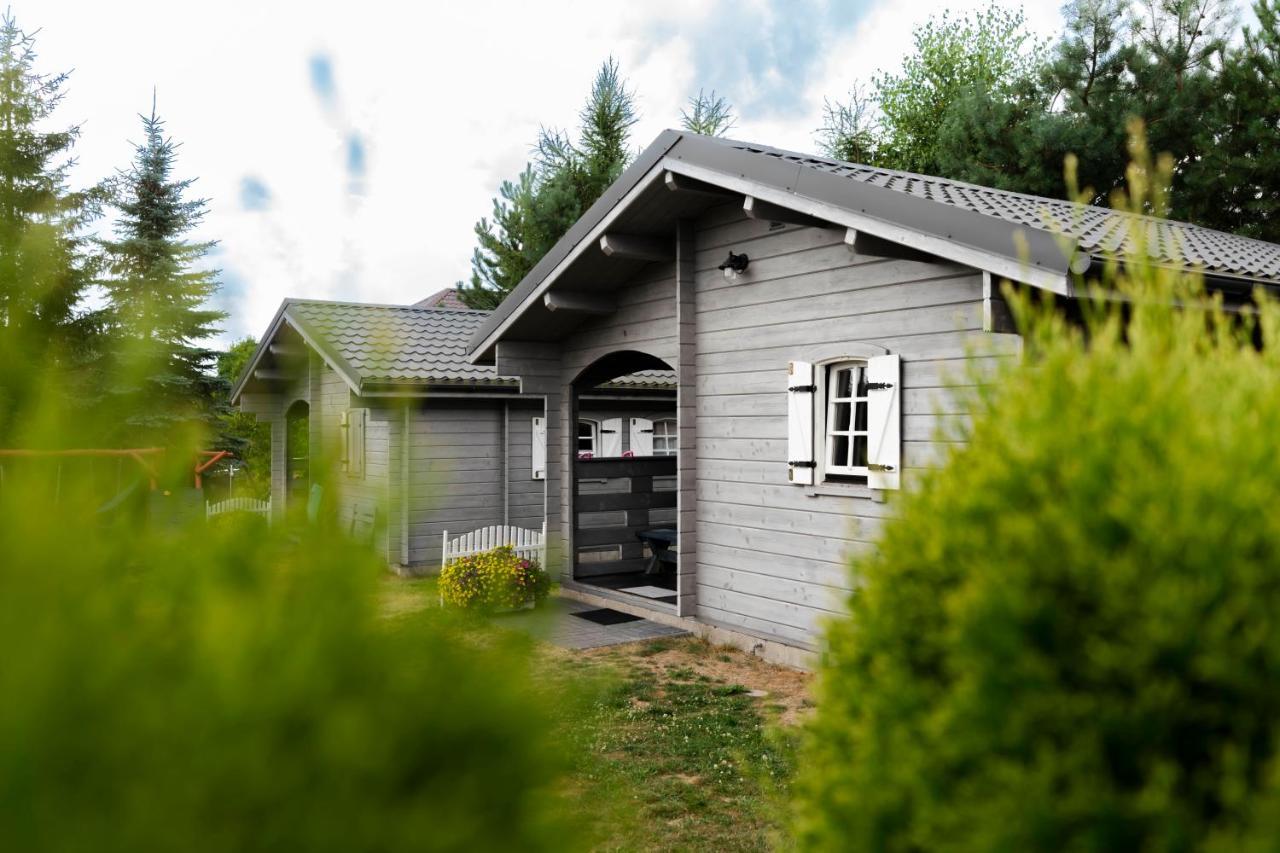 Domki Szenodo Na Jodlowej Debina  Exterior foto